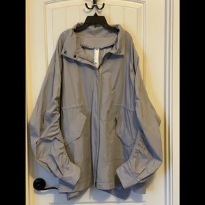 Fabletics | Never worn without tags | rain jacket | grey | 2XL
